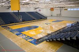 碧岳十一高中 PIUS XI High School