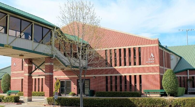 Lutheran South Academy 路德南部学院