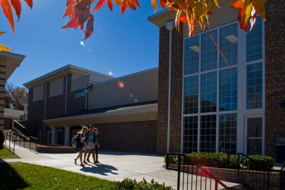 St. David’s School 圣戴维斯中学